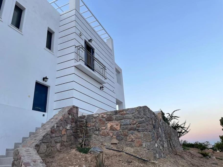 Souvala /Aegina. Excellent location Luxury villa. Vathí Esterno foto
