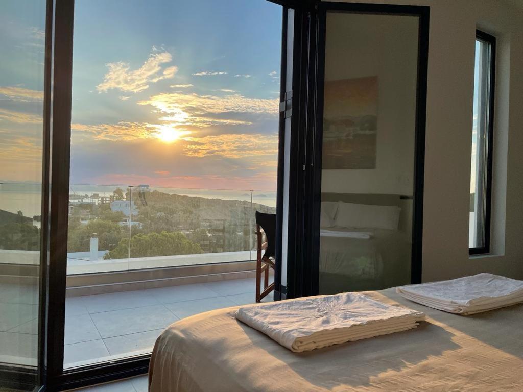 Souvala /Aegina. Excellent location Luxury villa. Vathí Esterno foto